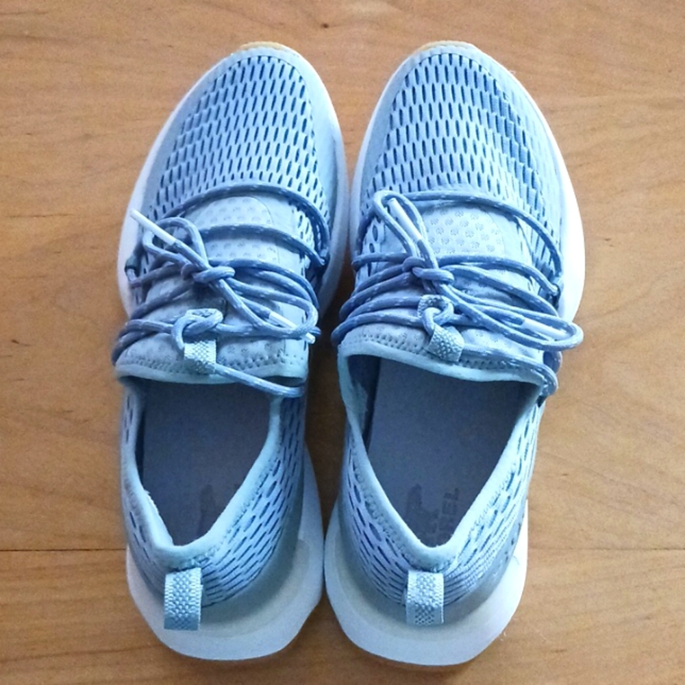 Sorel Kinetic Impact Lace Trainers in Crushed Blue, White Size 7M NWB